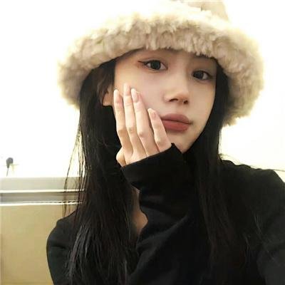 神秘裸女